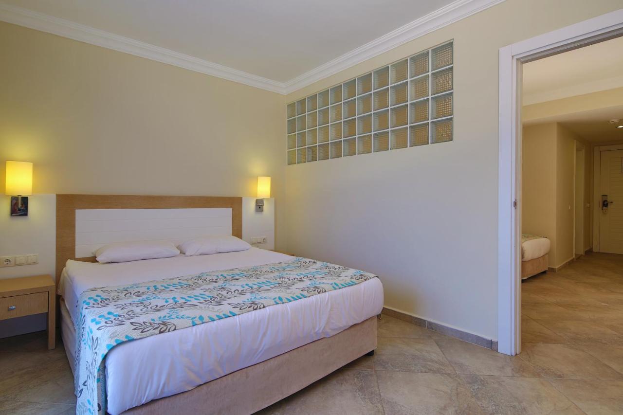 Green Bay Resort & Spa Guvercinlik  Εξωτερικό φωτογραφία